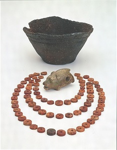 滝里遺跡群出土遺物