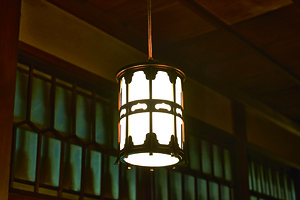 銅御殿 書院 飾電灯