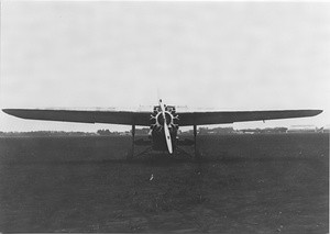 フオッカー「スーパーユニバーサル」輸送機