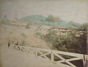八千代橋と梅屋旅館