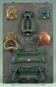 ドア金具の見本