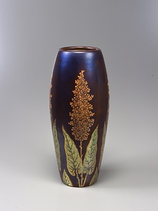エオシン釉草花文花瓶