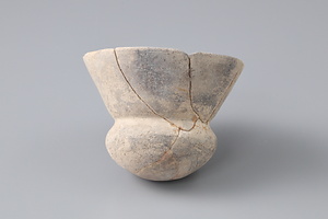 小型丸底壺（布留式土器）