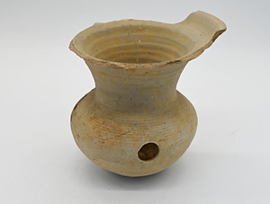 𤭯