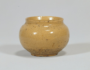白釉壺