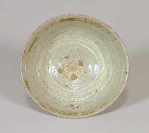粉青印花菊花文鉢 ふんせいいんかきっかもんはち