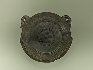 銅鰐口