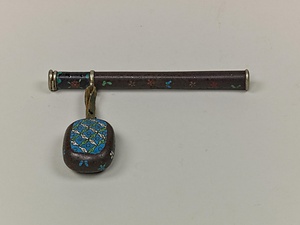 七宝花蝶文矢立