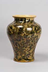 黄釉青花山水図瓶