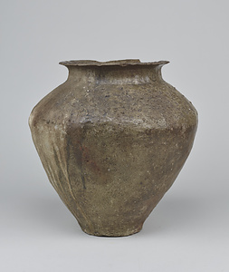 自然釉壺（常滑窯）
