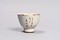 色絵金彩羅漢図煎茶碗