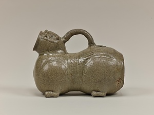 青磁虎子