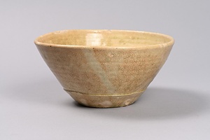 灰釉鉢