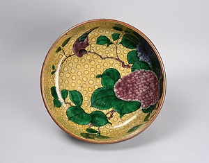 色絵紫陽花鳥文鉢 いろえあじさいとりもんはち
