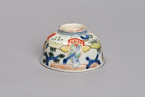 色絵人物文入れ子茶碗 いろえじんぶつもんいれこちゃわん