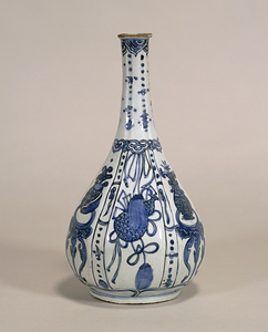 青花八宝文細頸瓶