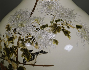 色絵金襴手花鳥文大瓶 いろえきんらんでかちょうもんたいへい