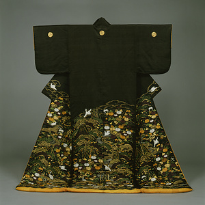 小袖  黒繻子地水辺風景模様