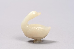 鳥形白玉合子