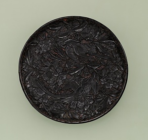 花鳥堆黒盆