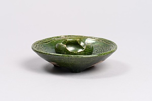 緑釉盃台