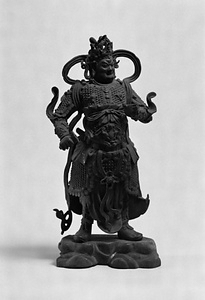 天王立像