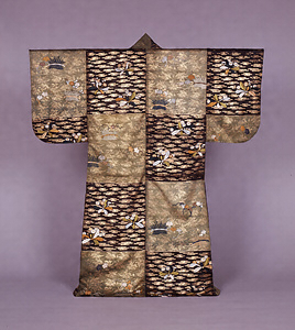 萌黄地秋草に柴垣・黒地霞に蒲公英文様段替繍箔