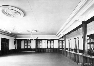 旧第五十九銀行本店本館 　(青森銀行記念館) だいごじゅうくぎんこう　ほんてん　ほんかん