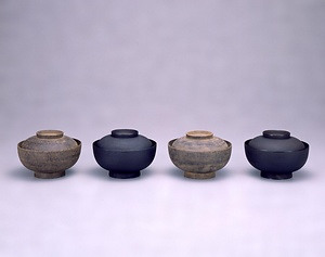 輪島塗煮物椀制作工程見本 わじまぬりにものわんせいさくこうていみほん