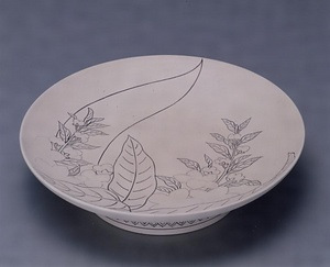 色鍋島桃文高台皿制作工程見本 いろなべしまもももんこうだいざらせいさくこうていみほん