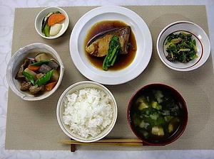 和食；日本人の伝統的な食文化 わしょく；にほんじんのでんとうてきなしょくぶんか