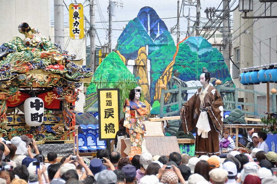 烏山の山あげ行事 からすやまのやまあげぎょうじ 