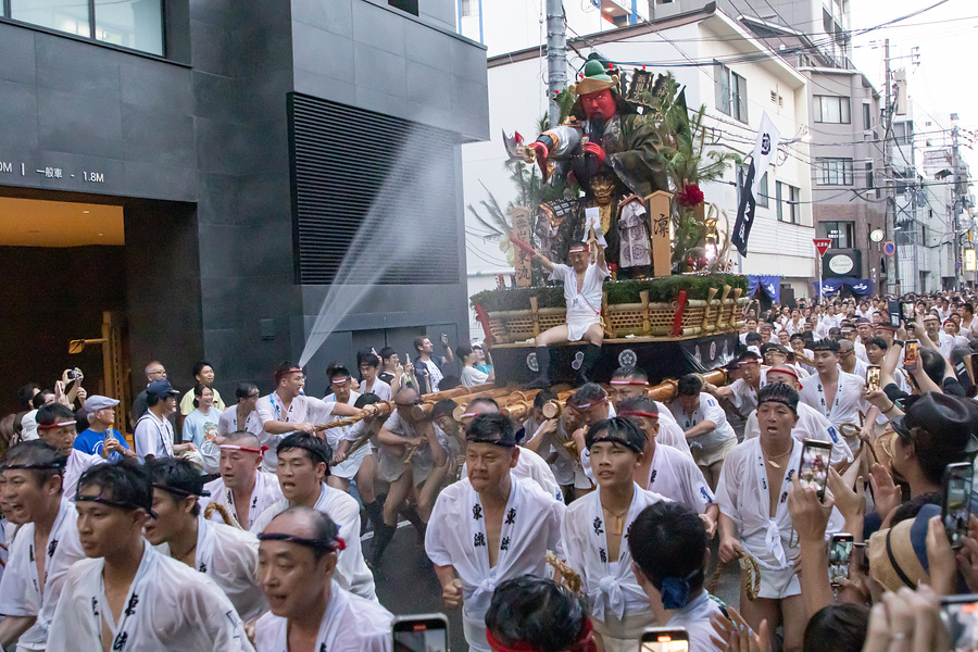 博多祇園山笠行事 はかたぎおんやまかさぎょうじ