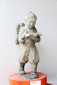 二宮金次郎像