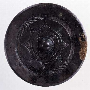 銅鏡（連弧文鏡）