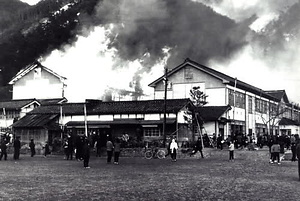 柏原古写真