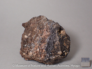 アレガニー石（アレガニアイト）