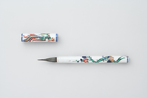 梅花鳳凰鶯文白磁管筆
