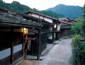 南木曽町妻籠宿（宿場町　長野） なぎそまち　つまごじゅく（しゅくばまち　ながの）