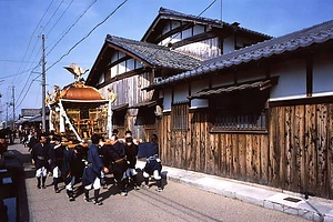 東近江市五個荘金堂（農村集落　滋賀） ひがしおうみし　ごかしょうこんどう（のうそんしゅうらく　しが）