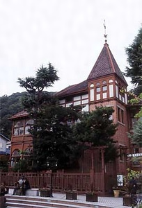 神戸市北野町山本通（港町　兵庫） こうべし　きたのちょう　やまもとどおり（みなとまち　ひょうご）