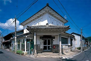 倉吉市打吹玉川（商家町　鳥取） くらよしし　うつぶきたまがわ（しょうかまち　とっとり）