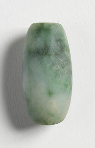 管玉