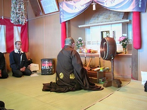 厨子入南矢臼別馬頭観世音菩薩坐像 ずしいりみなみやうすべつばとうかんぜおんぼさつざぞう