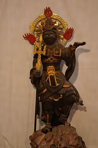 木造不動明王立像・木造毘沙門天立像（旧浄土寺伝来) もくぞうふどうみょうおうりゅうぞう・もくぞうびしゃもんてんりゅうぞう（きゅうじょうどじでんらい）