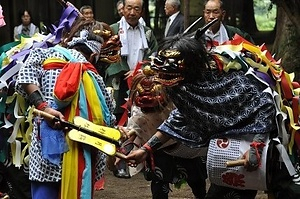 月輪獅子舞 つきのわししまい