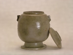 灰釉双耳壺