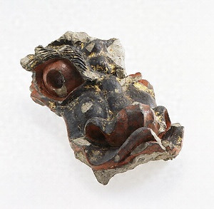 豊臣期金箔押龍面鯱瓦