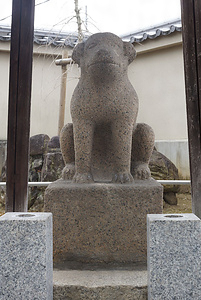 石造雪丸像