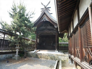 住吉神社西本殿